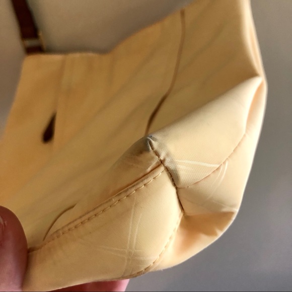 Vera Bradley Rectangular Pale Yellow Adjustable Strap Purse - Picture 7 of 16